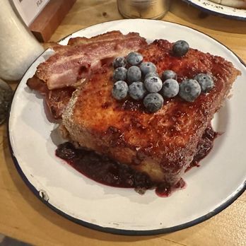 Drury 188-189 - Cinnamon French toast - Breakfast & Brunch Near Me - London, XGL