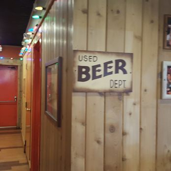 Hooters - Pee Zone - American Near Me - Wethersfield, Connecticut Hooters - Pee Zone - American Near Me - Wethersfield, Connecticut