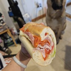 Lennys Grill & Deli