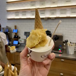 Pear (top) and lemon (bottom) sorbet Pear (top) and lemon (bottom) sorbet