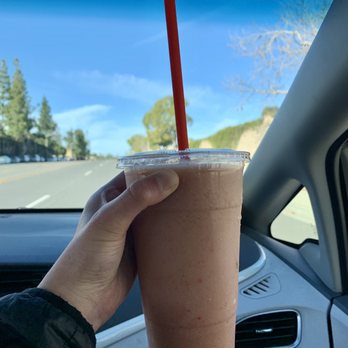 Pina smoothies - Strawberry - Juice Bars & Smoothies Near Me - Poway, California