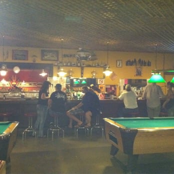 Rix's Tavern - The bar - Bars Near Me - Willcox, Arizona