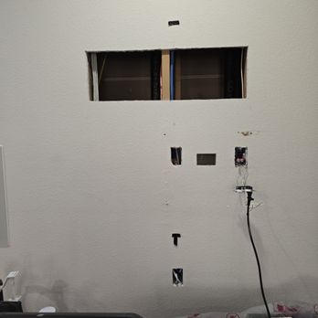 ProTV Mounting - 2x10 back bracing for Gallery TV centering when your studs dont line up with where you want the TV - TV Mounting Near Me - Newark, California ProTV Mounting - 2x10 back bracing for Gallery TV centering when your studs dont line up with where you want the TV - TV Mounting Near Me - Newark, California