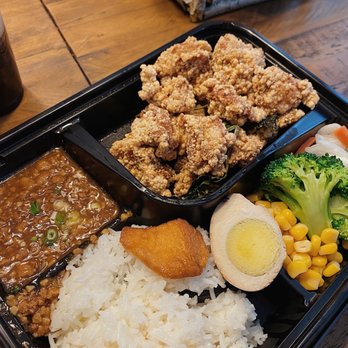 Vivi Bubble Tea - Popcorn chicken bento. - Bubble Tea Near Me - Frisco, Texas