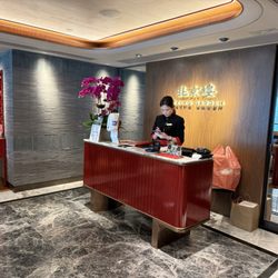 新城市廣場 - Peking Garden - another big and popular restaurant here.