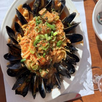 Pedro's Island Eatery - Seafood medley(scallops no shrimp) - Desserts Near Me - Rustico, Prince Edward Island Pedro's Island Eatery - Seafood medley(scallops no shrimp) - Desserts Near Me - Rustico, Prince Edward Island