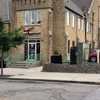 Verizon Authorized Retailer -TCC - Mobile Phones Near Me - Cincinnati, Ohio Verizon Authorized Retailer -TCC - Mobile Phones Near Me - Cincinnati, Ohio
