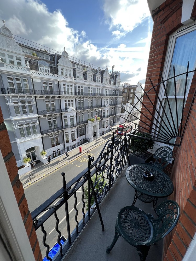 CHEVAL HARRINGTON COURT 14 Photos 13 Harrington Road, London