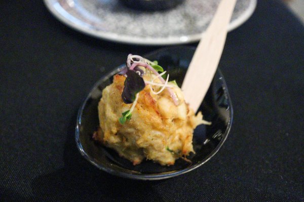 Eddie Merlot's by null