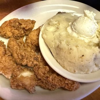 Texas Roadhouse - Chicken tenders with Mashed potatoes - Steakhouses Near Me - Pittsburgh, Pennsylvania