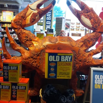 Baltimore's Inner Harbor - Welcoming crab at the McCormick store - Landmarks & Historical Buildings Near Me - Baltimore, Maryland Baltimore's Inner Harbor - Welcoming crab at the McCormick store - Landmarks & Historical Buildings Near Me - Baltimore, Maryland