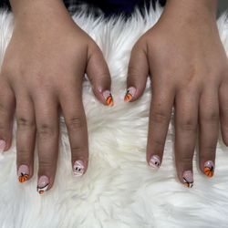 U MI Nail & Spa