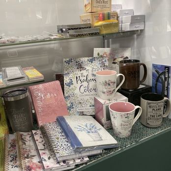 Chicago Bibles and Books - gift items - Bookstores Near Me - Chicago, Illinois Chicago Bibles and Books - gift items - Bookstores Near Me - Chicago, Illinois