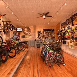 Ride Roslyn Bike & Board - Welcome, Come in we're OPEN!