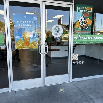 Fourtea - Front - Coffee & Tea Near Me - Orange, California
