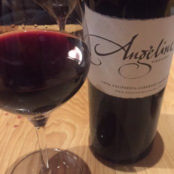 GIA MIA - Wheaton - Bottle of vino! - Italian Near Me - Wheaton, Illinois