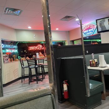 ACME by Full Circle - Inside - Barbeque Near Me - Fort Wayne, Indiana