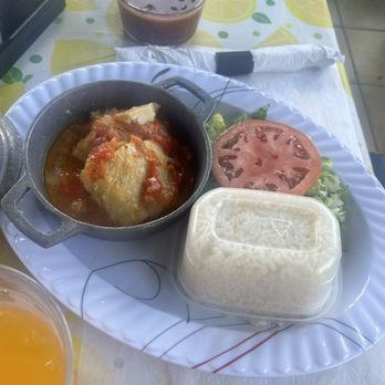La Flamboyant - Mahi in butter sauce white rice and beans and salad - Caribbean Near Me - Kingshill, Virgin Islands La Flamboyant - Mahi in butter sauce white rice and beans and salad - Caribbean Near Me - Kingshill, Virgin Islands