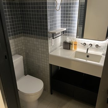 Arlo Midtown - Bathroom view from hallway - Hotels Near Me - New York, New York