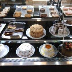 Miss Laura - Bancada com doces.