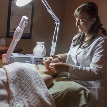 Elite Spa - Ahhh...facials! - Massage Near Me - Green Bay, Wisconsin Elite Spa - Ahhh...facials! - Massage Near Me - Green Bay, Wisconsin