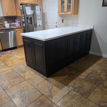 Serna Cabinets - Beautiful new cabinet with a gorgeous quartz countertop built and installed by Serna Cabinets. - Cabinetry Near Me - Montclair, California Serna Cabinets - Beautiful new cabinet with a gorgeous quartz countertop built and installed by Serna Cabinets. - Cabinetry Near Me - Montclair, California