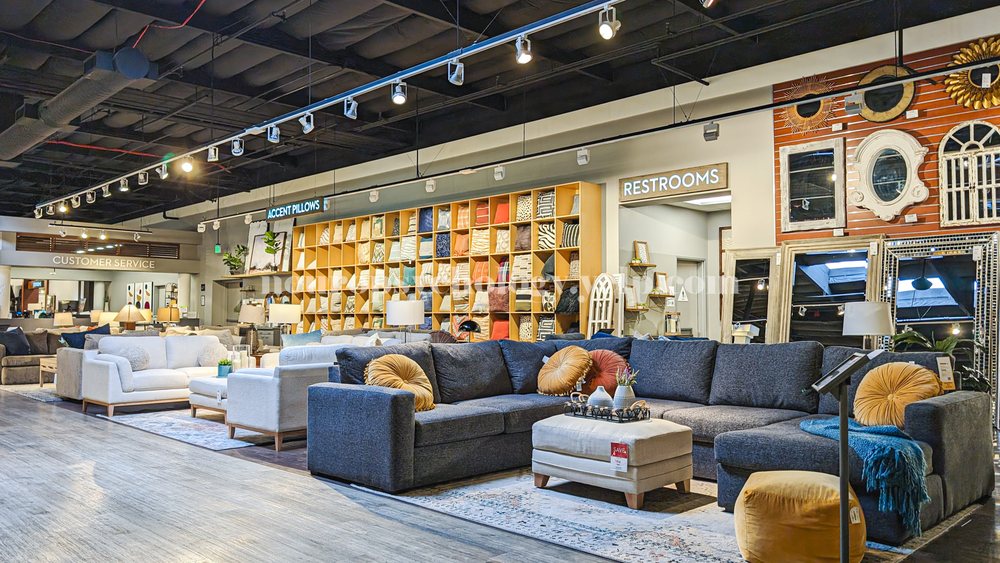 LIVING SPACES Updated October 2024 336 Photos & 700 Reviews 250