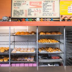 Donut Time - Donuts and menu