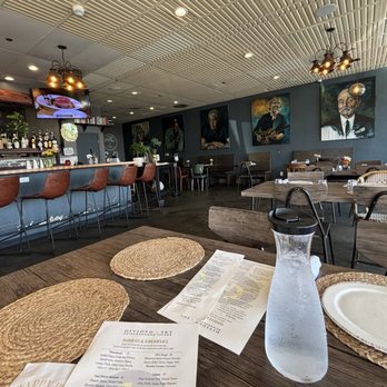 Divided Sky Tavern - Inside - American Near Me - Fair Oaks, California Divided Sky Tavern - Inside - American Near Me - Fair Oaks, California