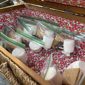 Flowertown Charm - S'mores kits - Farms Near Me - Summerville, South Carolina Flowertown Charm - S'mores kits - Farms Near Me - Summerville, South Carolina