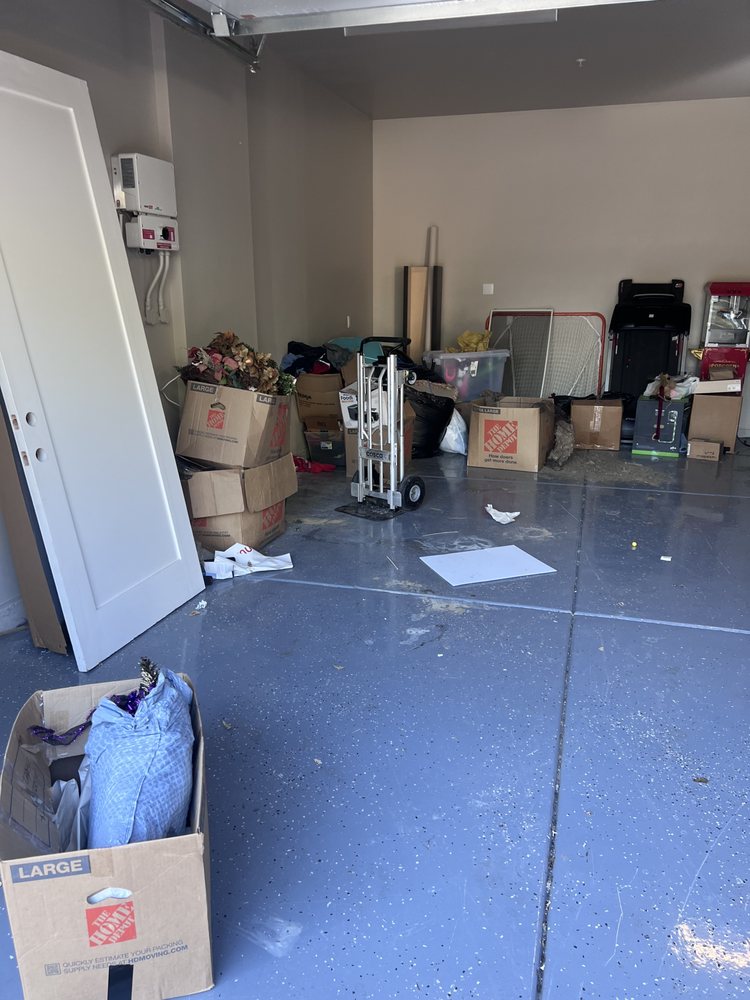 Clifford's Junk Removal - veterans service organization in Roseville, CA