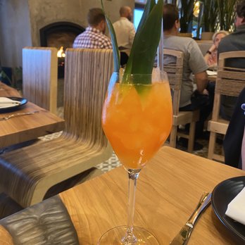 Macanda - Cocktail - Beer, Wine & Spirits Near Me - Wayzata, Minnesota
