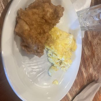 Cracker Barrel Old Country Store - Eggs and Chicken Fried Chicken - Breakfast & Brunch Near Me - Mount Laurel, New Jersey Cracker Barrel Old Country Store - Eggs and Chicken Fried Chicken - Breakfast & Brunch Near Me - Mount Laurel, New Jersey