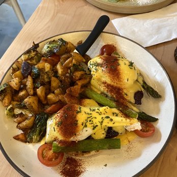 Sweet Maple - Blackstone benedict - Breakfast & Brunch Near Me - Cupertino, California