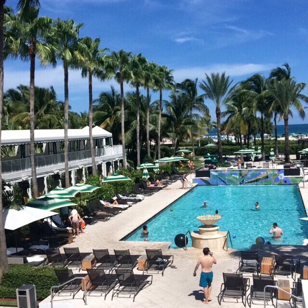 Kimpton Surfcomber Hotel - Hotels Near Me - Miami Beach, Florida