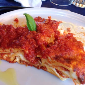 Bar Baia Saracena - Lasagne - Bars Near Me - Vernazza, SP