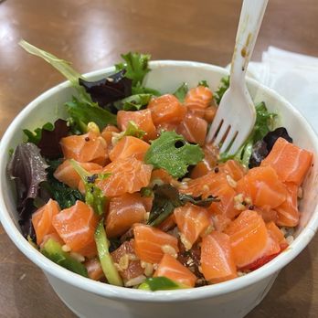 Poke’to - 4 scoops salmon - Asian Fusion Near Me - Los Angeles, California Poke’to - 4 scoops salmon - Asian Fusion Near Me - Los Angeles, California