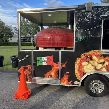 QZO Pizza - Pizza oven - Italian Near Me - Ocoee, Florida