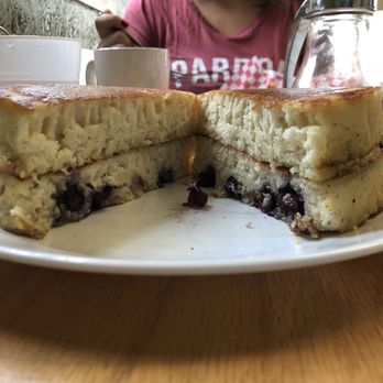 Lil Black Bear Cafe - Sandwiches Near Me - Pigeon Forge, Tennessee