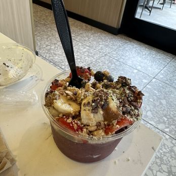 Better Buzz Coffee - Scottsdale - Deluxe Açaí bowl - Coffee & Tea Near Me - Scottsdale, Arizona