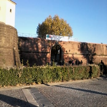 Fortezza da Basso - Ammetto i fiorentini non mi piacciono ma firenze ha sempre la sua classe e il suo fascino... - Venues & Event Spaces Near Me - Florence, FI