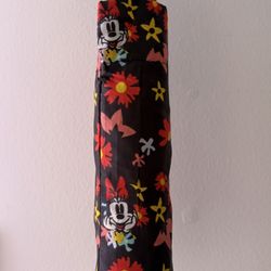 Minnie Mouse Umbrella is a good size