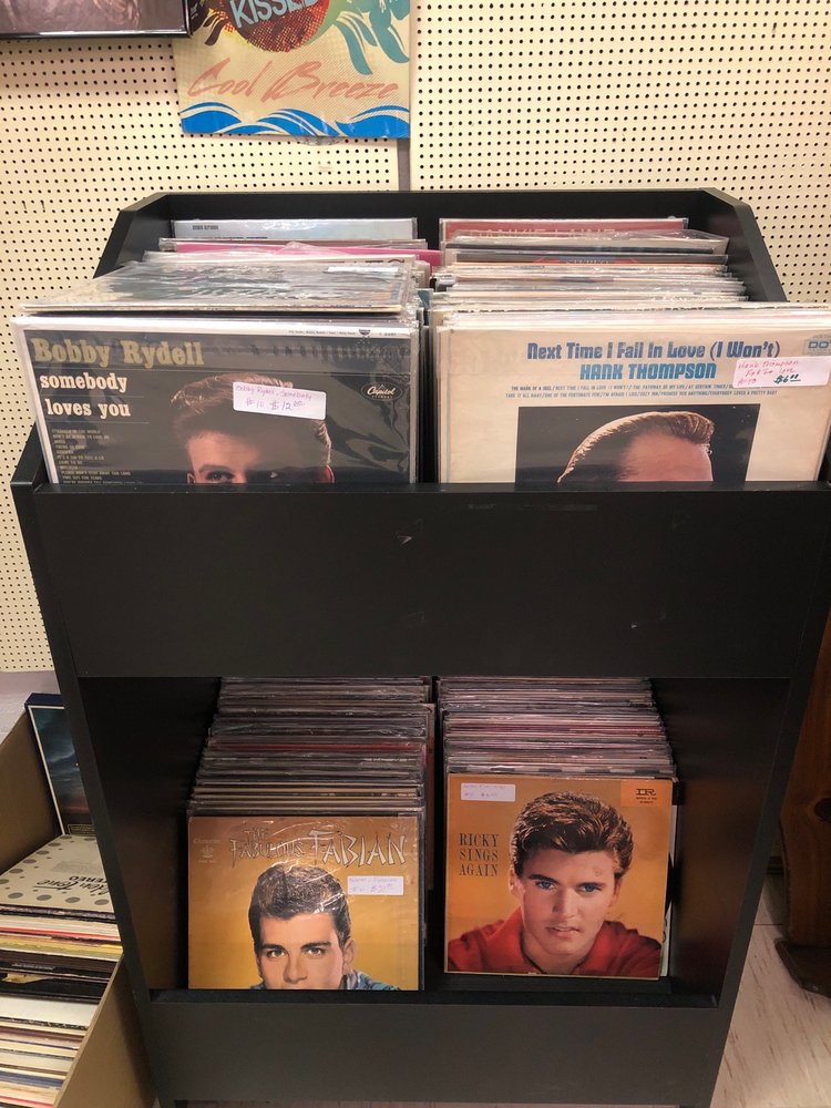 JK's Anything Sells Antique Mall, Lubbock Roadtrippers