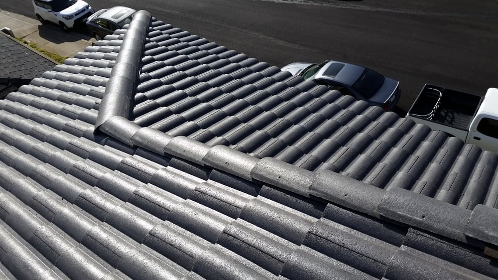 Slide of T D Roofing