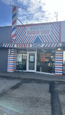 Rudy's Barber Shop by null