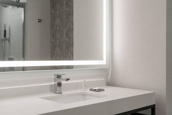 New Orleans Marriott Warehouse Arts District by null