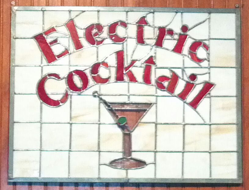 Electric Coctail Lounge