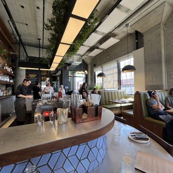 Saltbreaker - Cocktail Bars Near Me - Alameda, California
