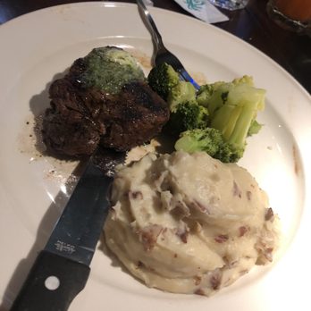 Bahama Breeze - Grilled Top Sirloin Steak - Bars Near Me - Tukwila, Washington Bahama Breeze - Grilled Top Sirloin Steak - Bars Near Me - Tukwila, Washington