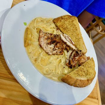 Gators Dockside - Lake Nona - Cajun Chicken Alfredo - Sports Bars Near Me - Lake Nona, Florida Gators Dockside - Lake Nona - Cajun Chicken Alfredo - Sports Bars Near Me - Lake Nona, Florida